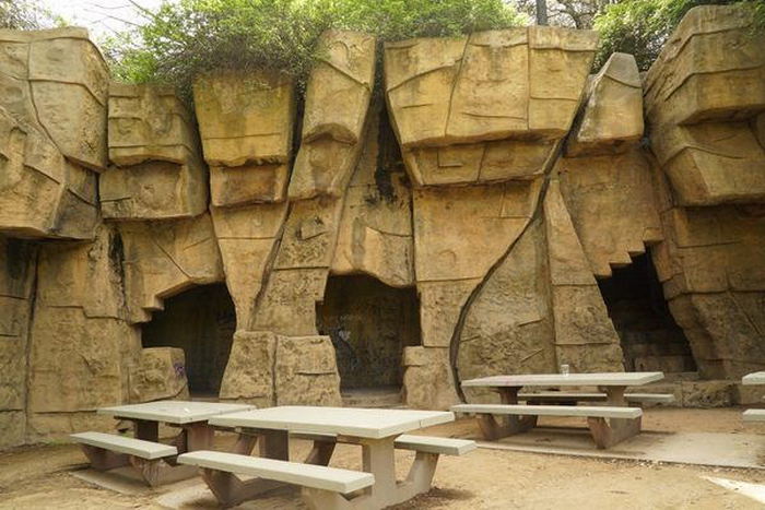 Belle Isle Childrens Zoo - Web Listing And Street View Photo (newer photo)